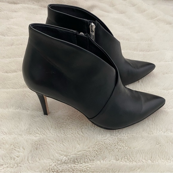 Jessica Simpson Leather Black Ankle Boots with Pointed Toe Size 8.5 - Picture 6 of 16